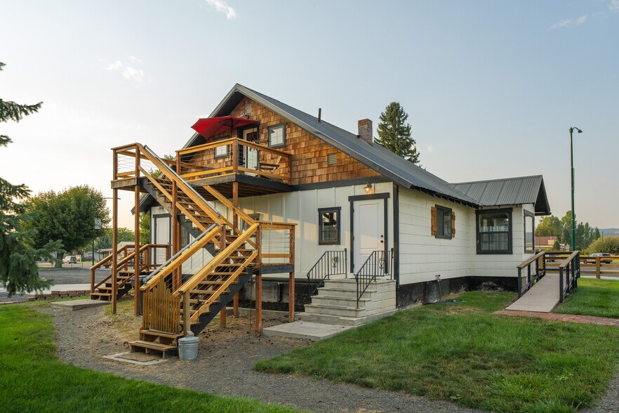 More Photos Of 510 E Main Ave, Chewelah Lodge Meeting Hall For Sale