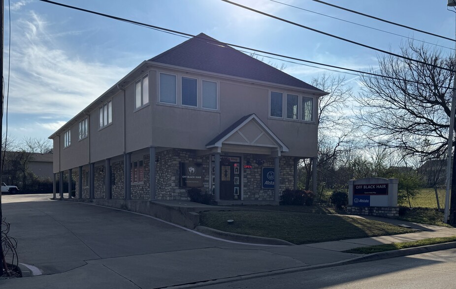 Primary Photo Of 320 W Belt Line Rd, Cedar Hill Loft Creative Space For Lease