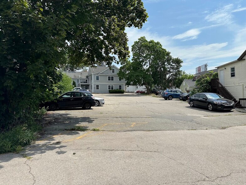 More Photos Of 1 Main St, Nashua Office For Sale