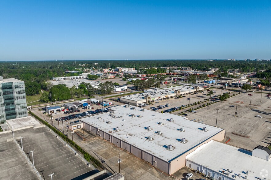 More Photos Of 125-489 Sawdust Rd, The Woodlands Unknown For Lease