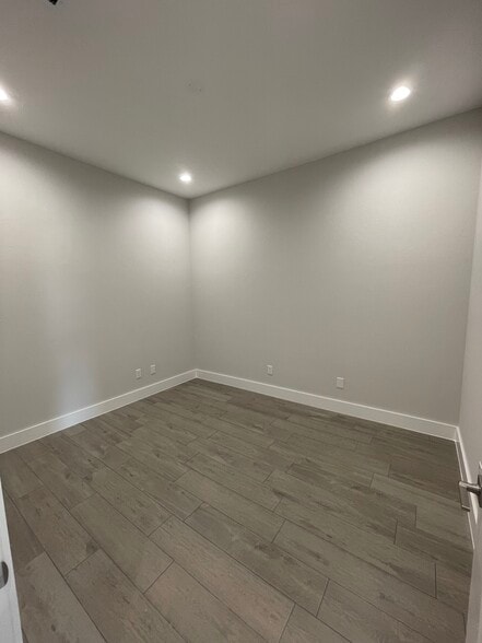 More Photos Of 2951 FM 1460, Georgetown Office For Sale