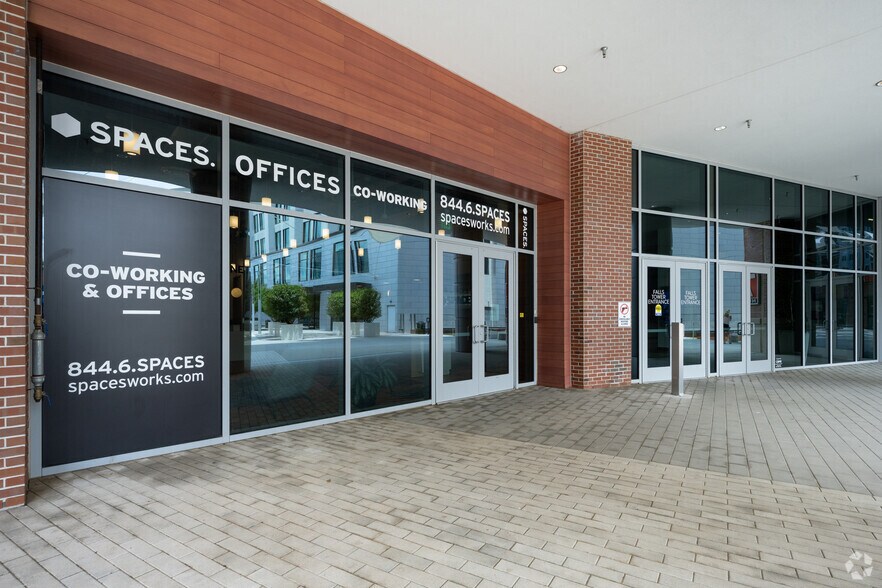 More Photos Of 355 S Main St, Greenville Office For Lease