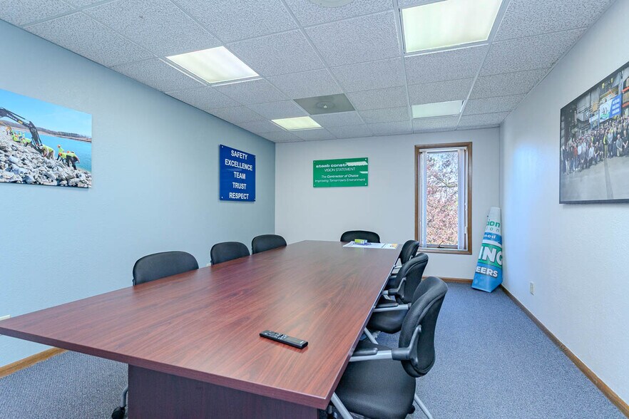 More Photos Of 3205 Terrace Ct, Wausau Office For Sale