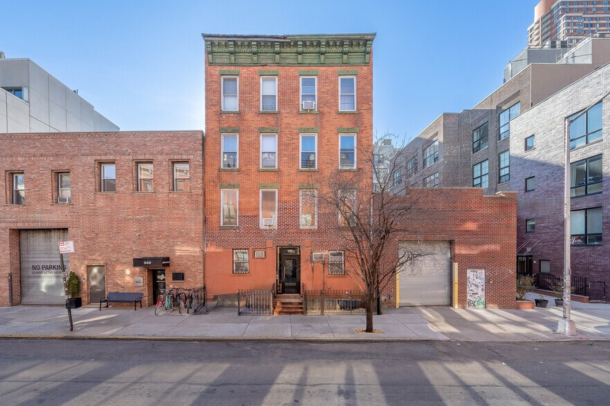 More Photos Of 5-16 47th Rd, Long Island City Apartments For Sale