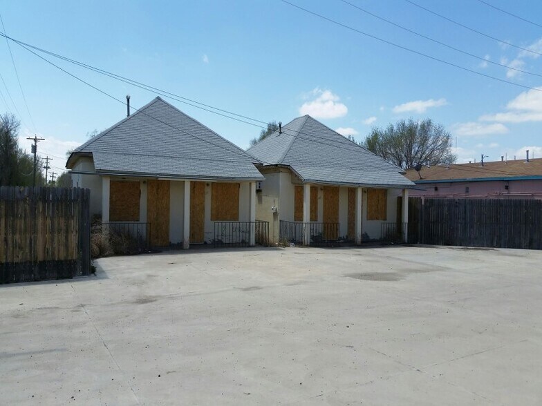 More Photos Of 1003 S 2nd St, Raton Freestanding For Sale