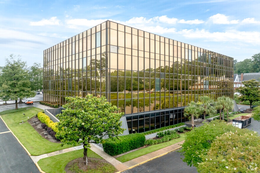 More Photos Of 3600 Forest Dr, Columbia Unknown For Lease