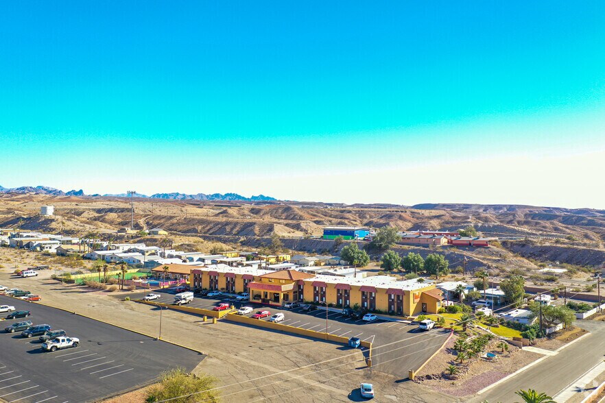 More Photos Of 336 Lee Ave, Bullhead City Hotel For Sale