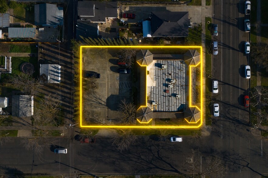 More Photos Of 849-885 W 18th St, Merced Office For Sale