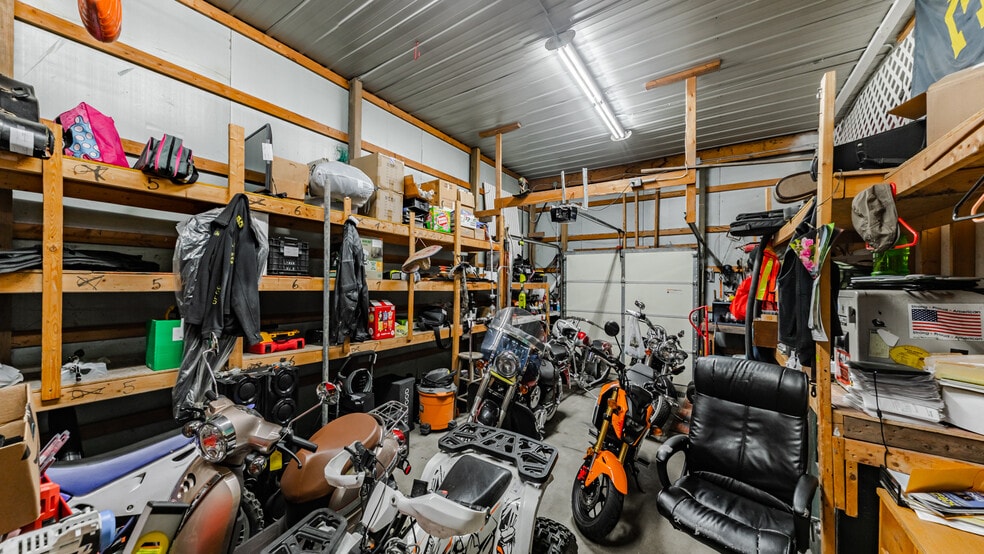 More Photos Of 5281 E Pickard St, Mount Pleasant Freestanding For Lease