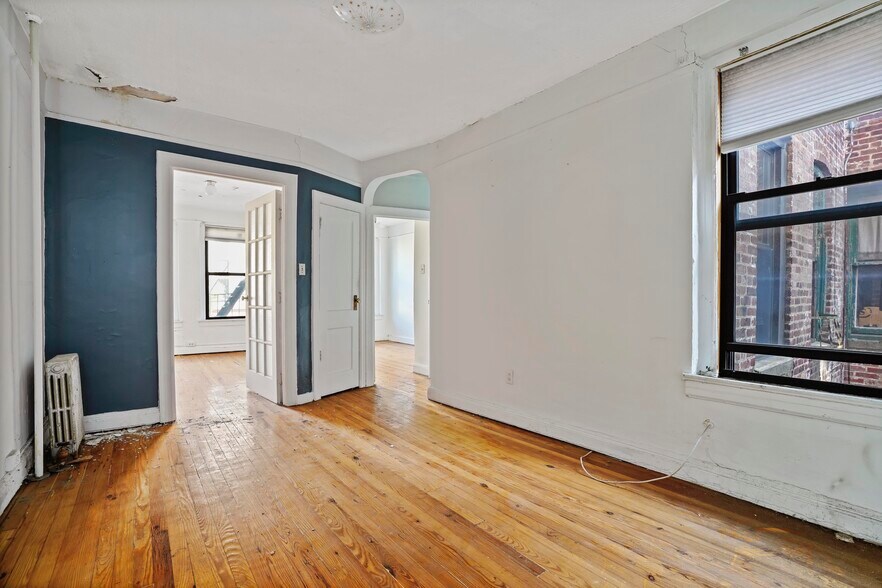 More Photos Of Powers St, Brooklyn Apartments For Sale