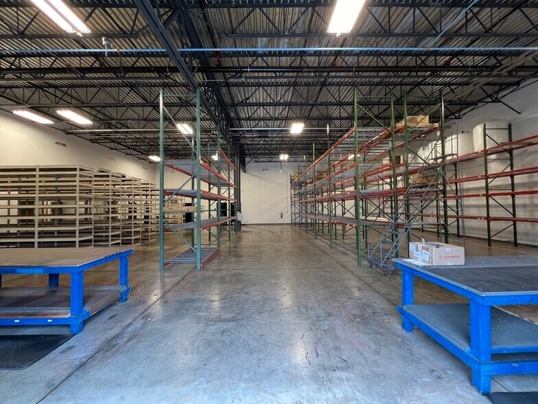 More Photos Of 11650 Miramar Pky, Miramar Industrial For Lease