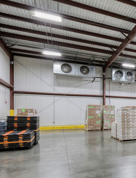 More Photos Of 1814 Washington St, Jefferson Refrigeration Cold Storage For Lease