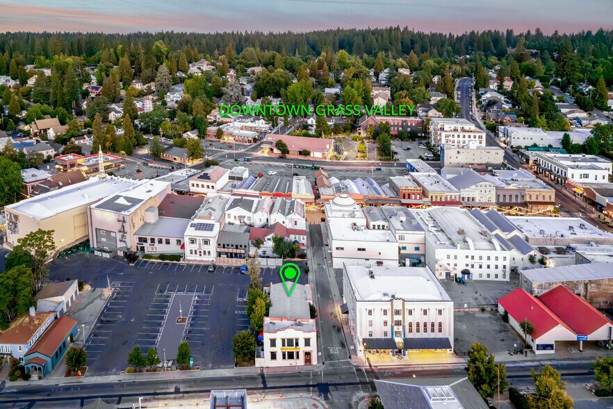 More Photos Of 107 Bank St, Grass Valley Storefront For Sale
