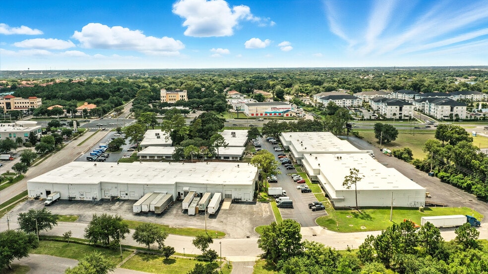 More Photos Of 701 S Kirkman Rd, Orlando Flex For Lease
