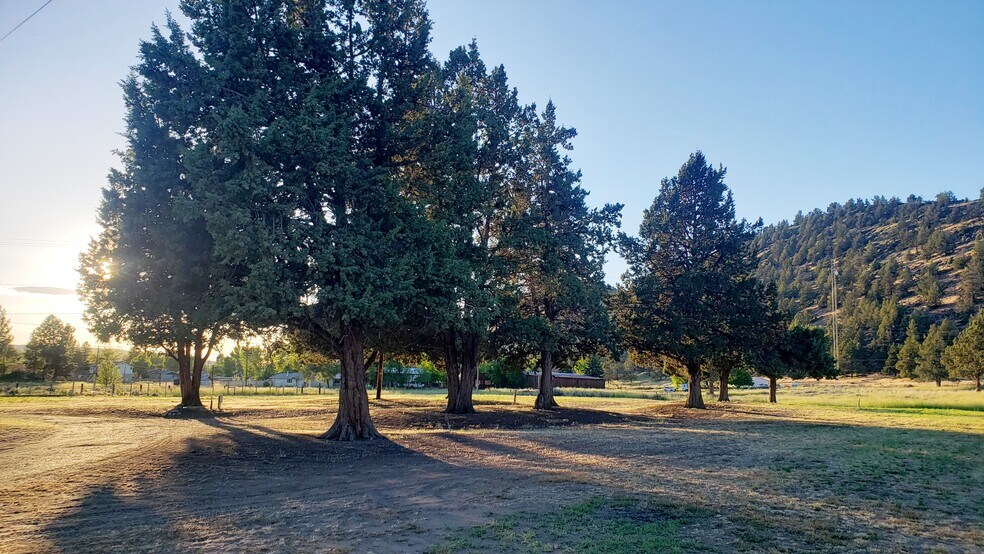 More Photos Of 421 East First Street, Dorris Land For Sale