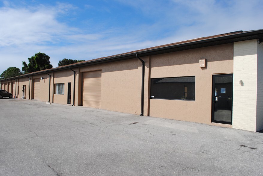 More Photos Of 2149 Andrea Ln, Fort Myers Warehouse For Lease