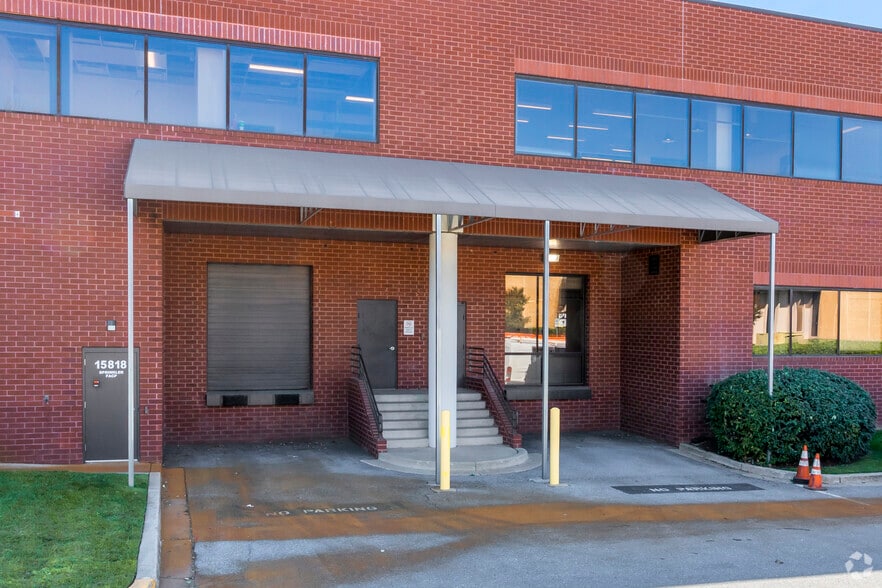 More Photos Of 15800-15810 Gaither Dr, Gaithersburg Office For Lease