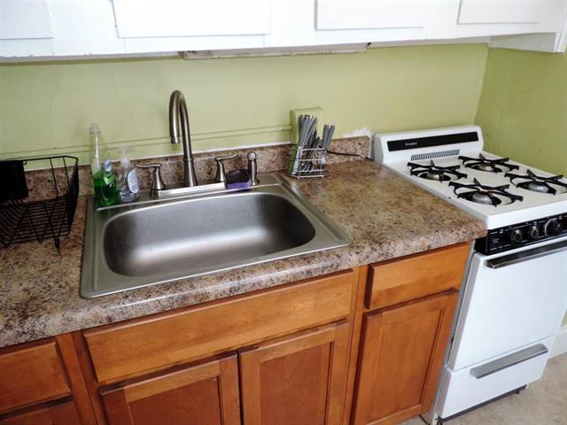 More Photos Of 803 E College St, Iowa City Apartments For Sale