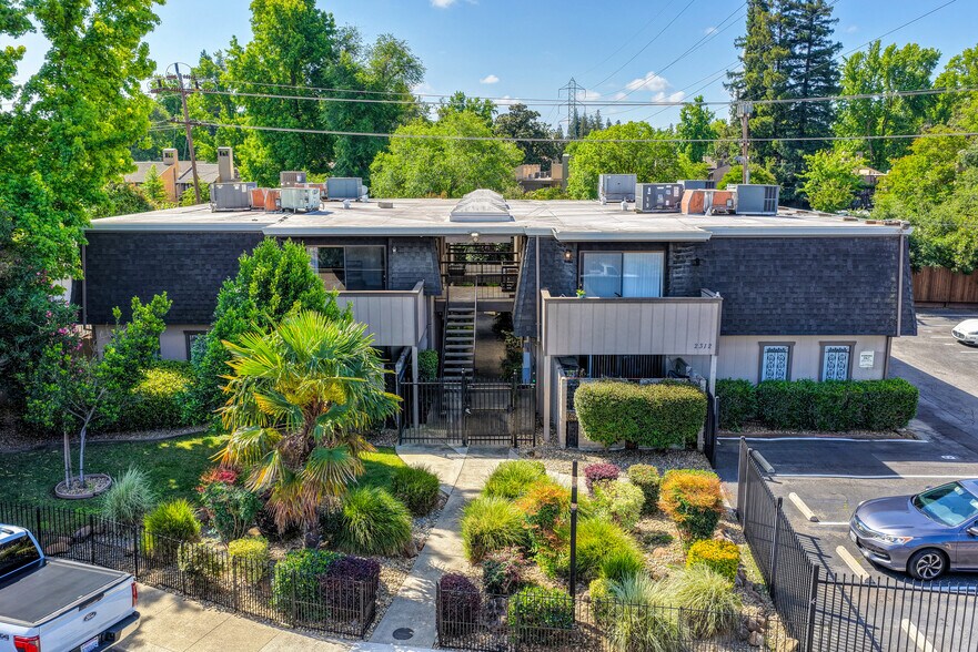 More Photos Of 2312 Villanova Cir, Sacramento Apartments For Sale