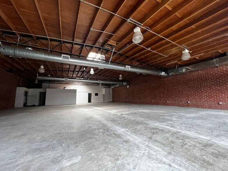 Primary Photo Of 1200 Albany St, Los Angeles Warehouse For Lease