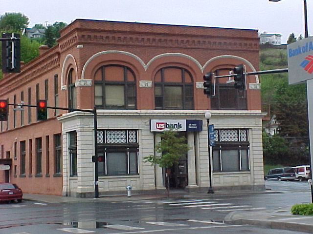 Primary Photo Of 101 N Main St, Colfax Office For Lease