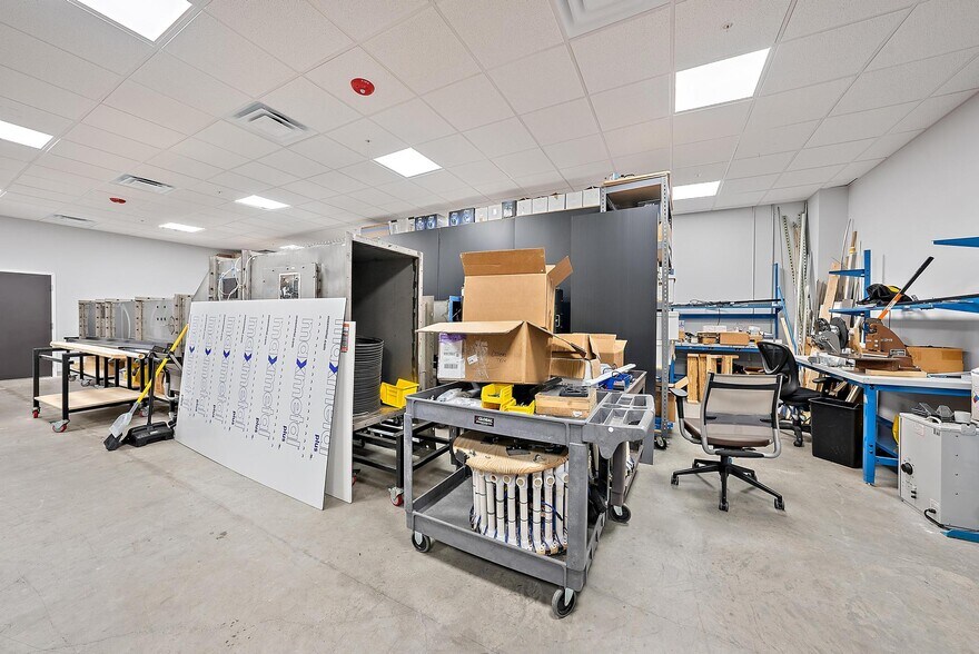 More Photos Of 3126 Jupiter Park Dr, Jupiter Warehouse For Sale