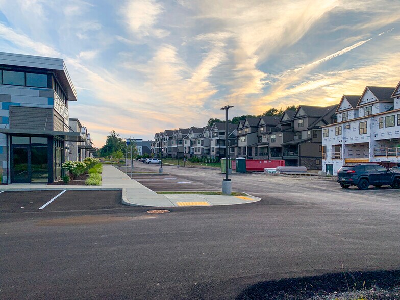 More Photos Of Route 228 & HighPointe Dr., Seven Fields Storefront Retail Office For Lease