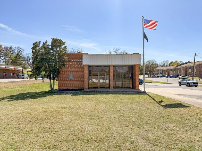 Primary Photo Of 609 Fort St, Barling Post Office For Sale