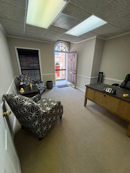 More Photos Of 10615 Judicial Dr, Fairfax Office For Sale