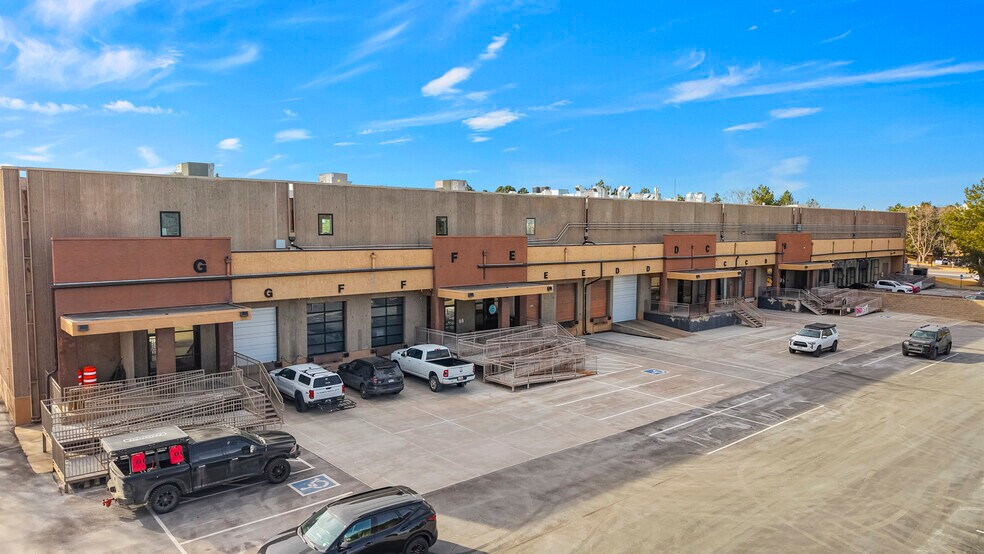 More Photos Of 82 Inverness Dr E, Englewood Warehouse For Sale