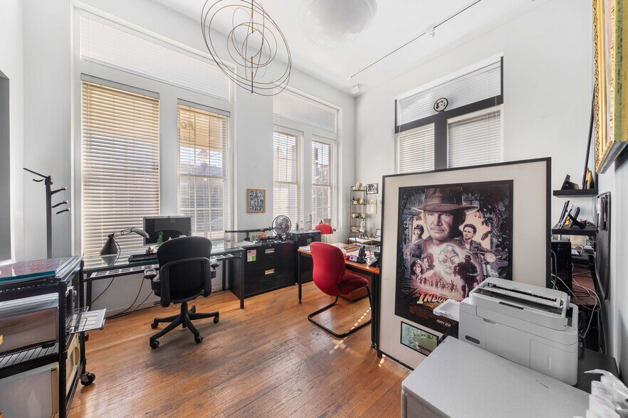 More Photos Of 4407-4411 Park Ave, Union City Loft Creative Space For Sale