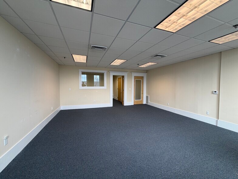 More Photos Of 58-68 N Main St, Concord Office For Lease