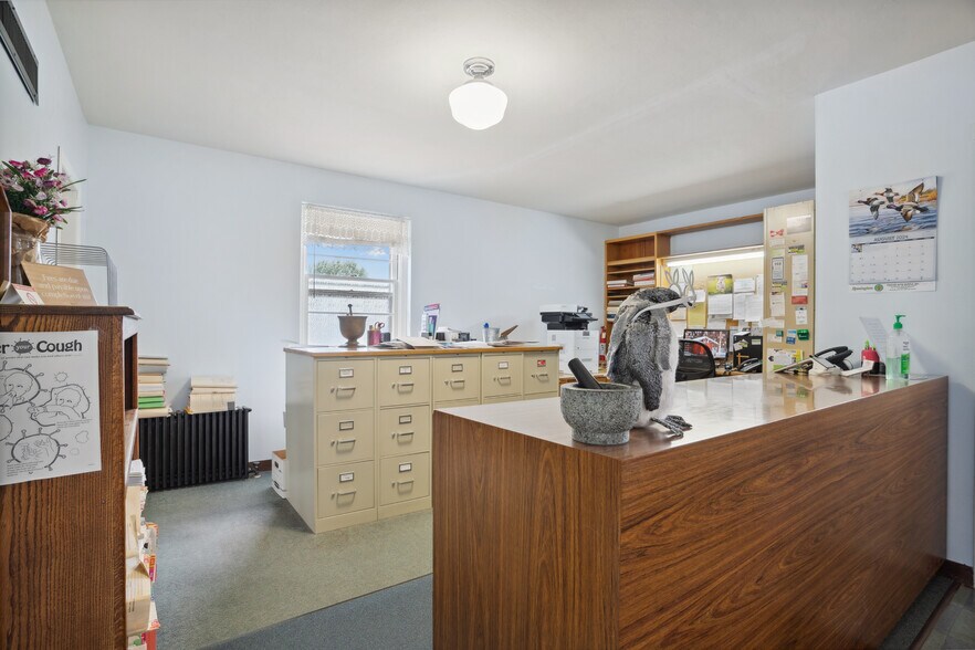 More Photos Of 107 E Madison St, Mount Pleasant Healthcare For Sale