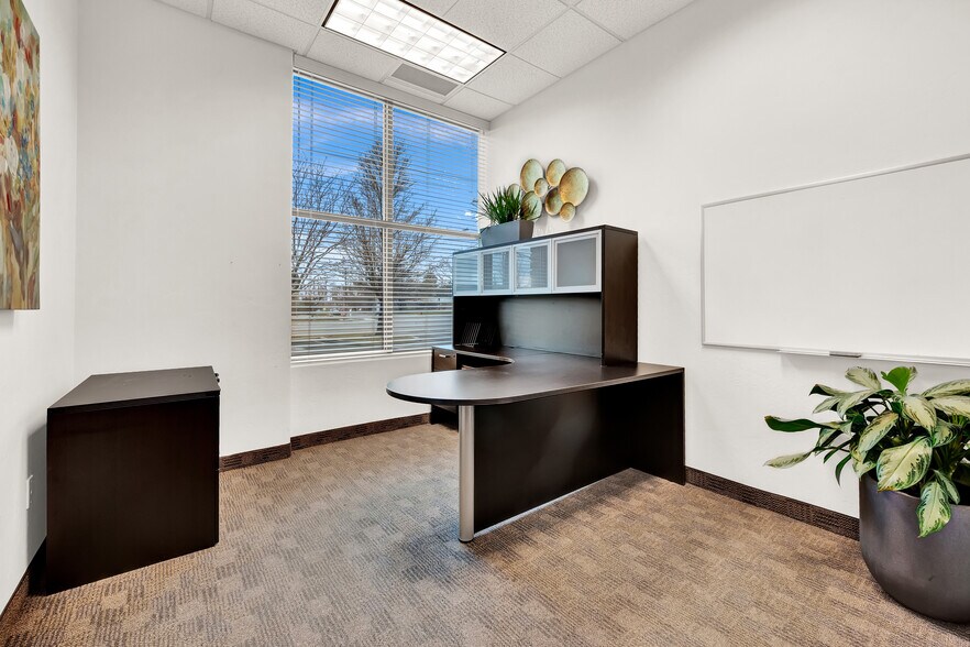 More Photos Of 8915 S 700 E, Sandy Office For Sale