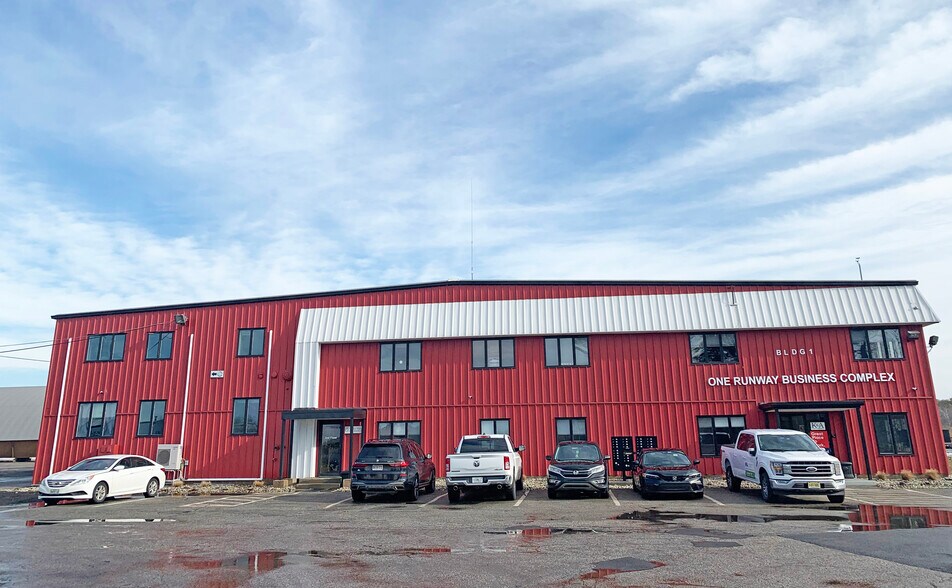 Primary Photo Of 1 Runway Rd, South Portland Manufacturing For Lease