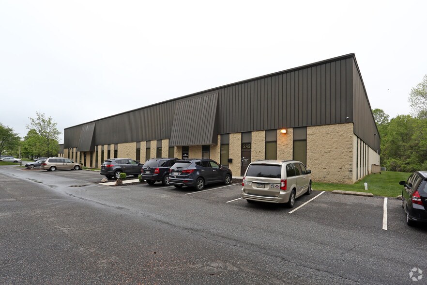 More Photos Of 500 Turner Industrial Way, Aston Light Distribution For Lease