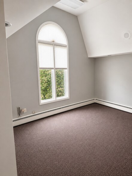More Photos Of 525 N Main St, Doylestown Office For Lease