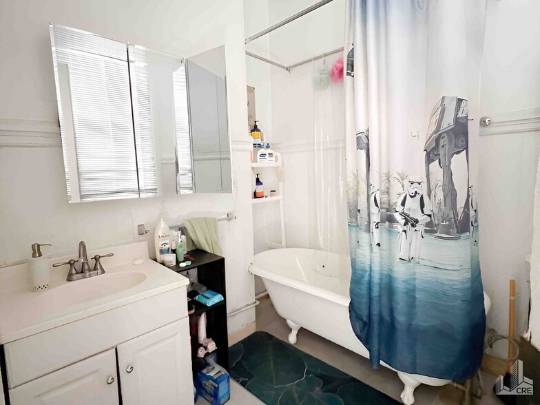 More Photos Of 2391-2393 Mission St, San Francisco Multifamily For Sale