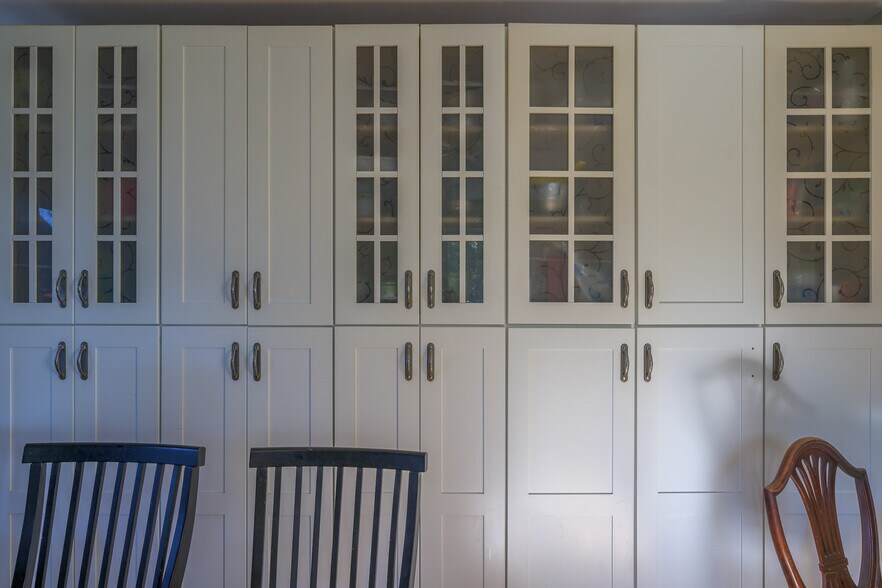 More Photos Of 518 Main St, Great Barrington Hospitality For Sale