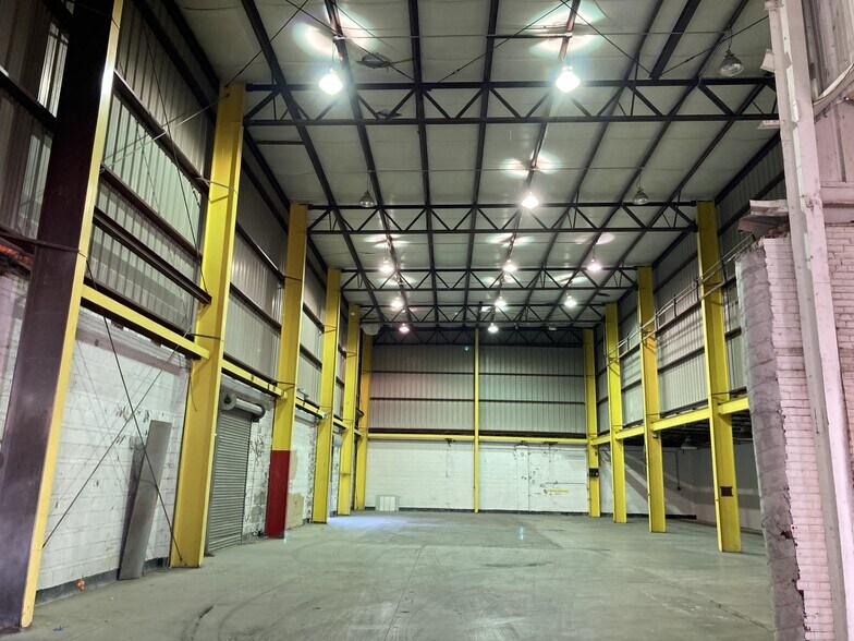 More Photos Of 603 Sunshine Rd, Kansas City Warehouse For Lease