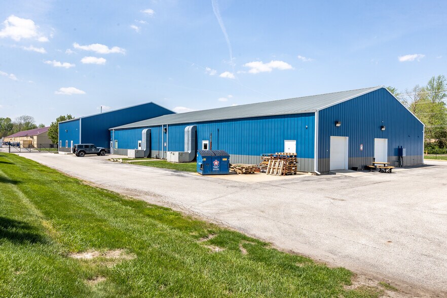 More Photos Of 3893 W State Road 47, Sheridan Light Manufacturing For Sale