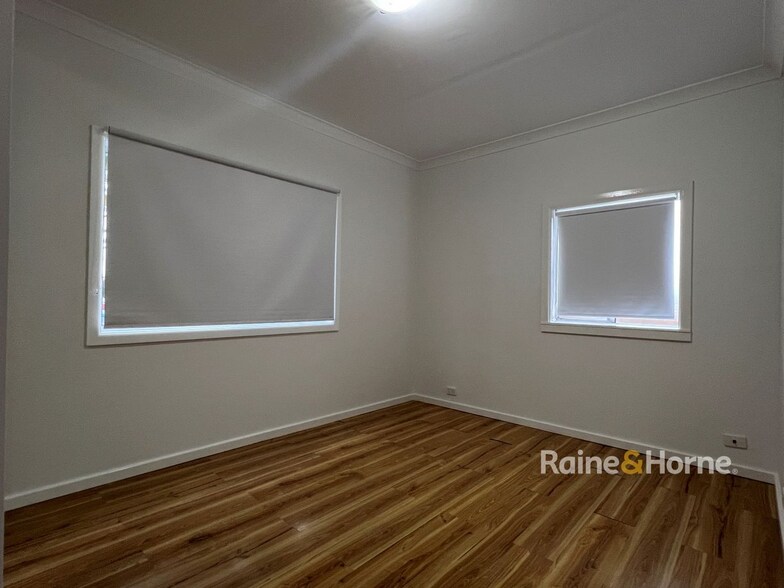 More Photos Of 5 Alfred St, Umina Beach Office For Lease