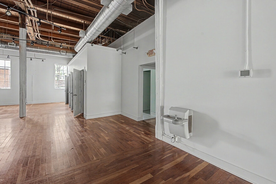 More Photos Of 269 N Hull St, Athens Apartments For Sale