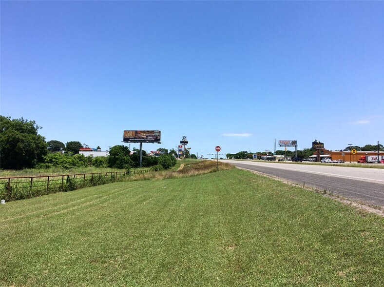 More Photos Of Hwy 290, Chappell Hill Land For Sale