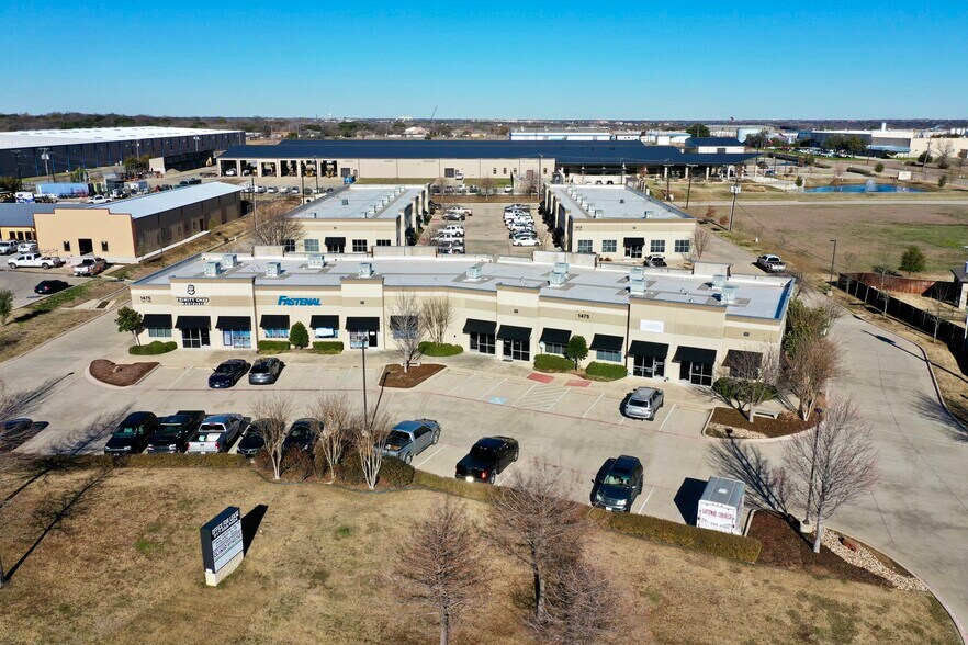 More Photos Of 1475 Heritage Pky, Mansfield Unknown For Lease