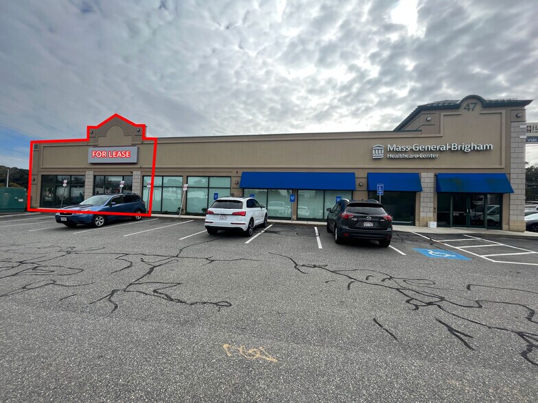 More Photos Of 47 Middlesex Tpke, Burlington Freestanding For Lease