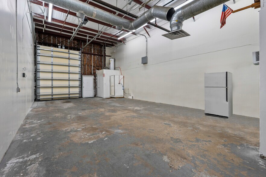 More Photos Of 1501 SE Decker Ave, Stuart Industrial For Sale