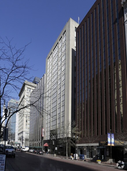 More Photos Of 120 E Market St, Indianapolis Office For Lease