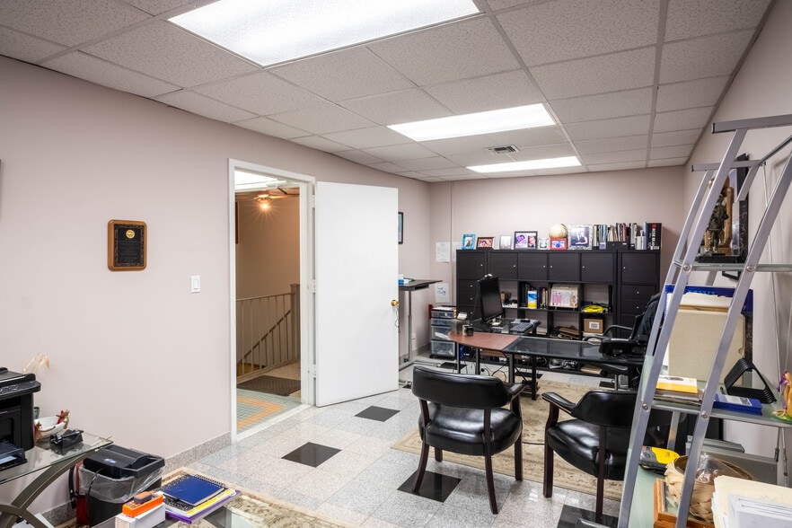 More Photos Of 34-39 56th St, Woodside Warehouse For Sale