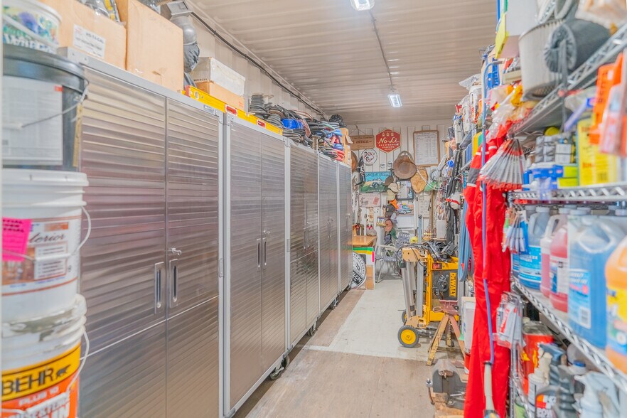 More Photos Of Quartz Lake, Delta Junction Lodge Meeting Hall For Sale